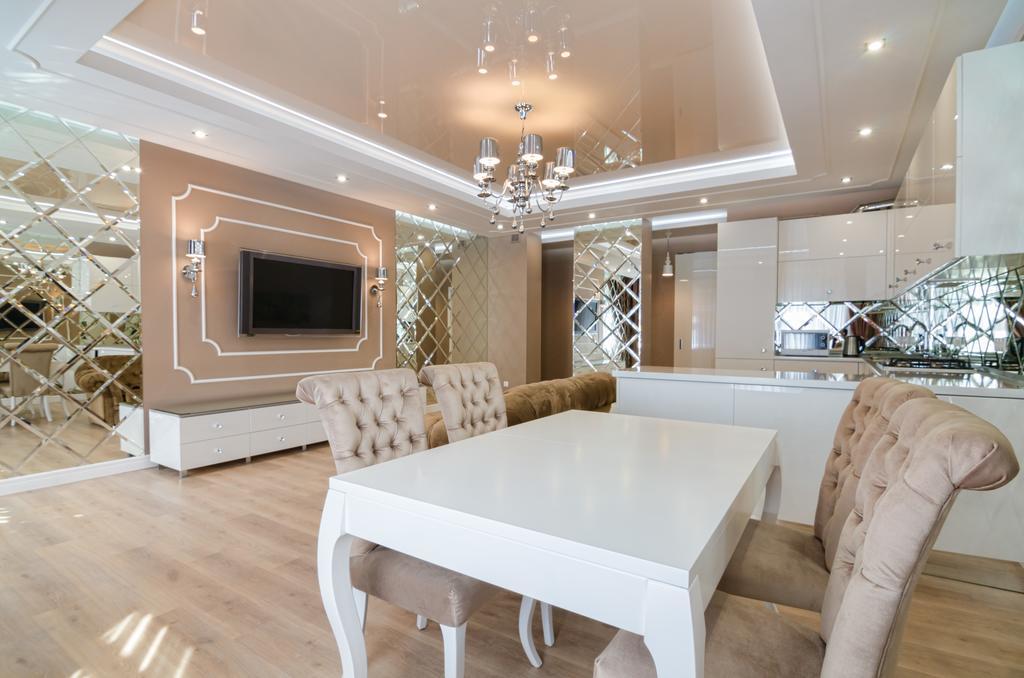 לבוב Royal Art-Deco Apartment מראה חיצוני תמונה